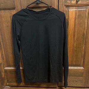 Lululemon metal vent tech long sleeve